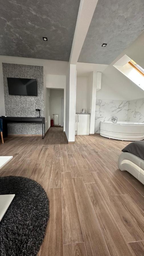 Seti Gorgeous Apartments With Jacuzzi Belgrado Esterno foto