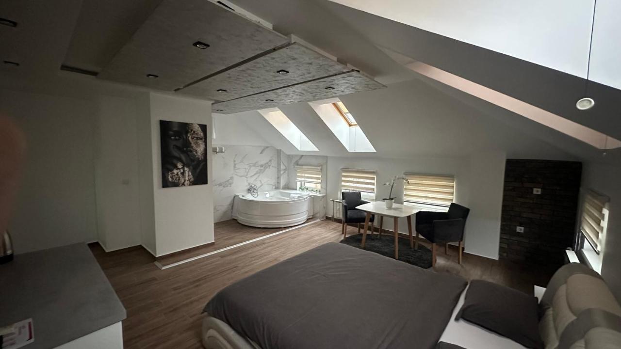 Seti Gorgeous Apartments With Jacuzzi Belgrado Esterno foto