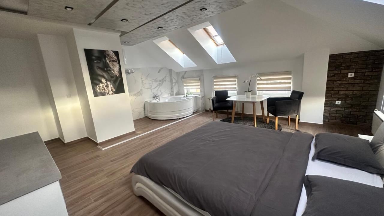 Seti Gorgeous Apartments With Jacuzzi Belgrado Esterno foto